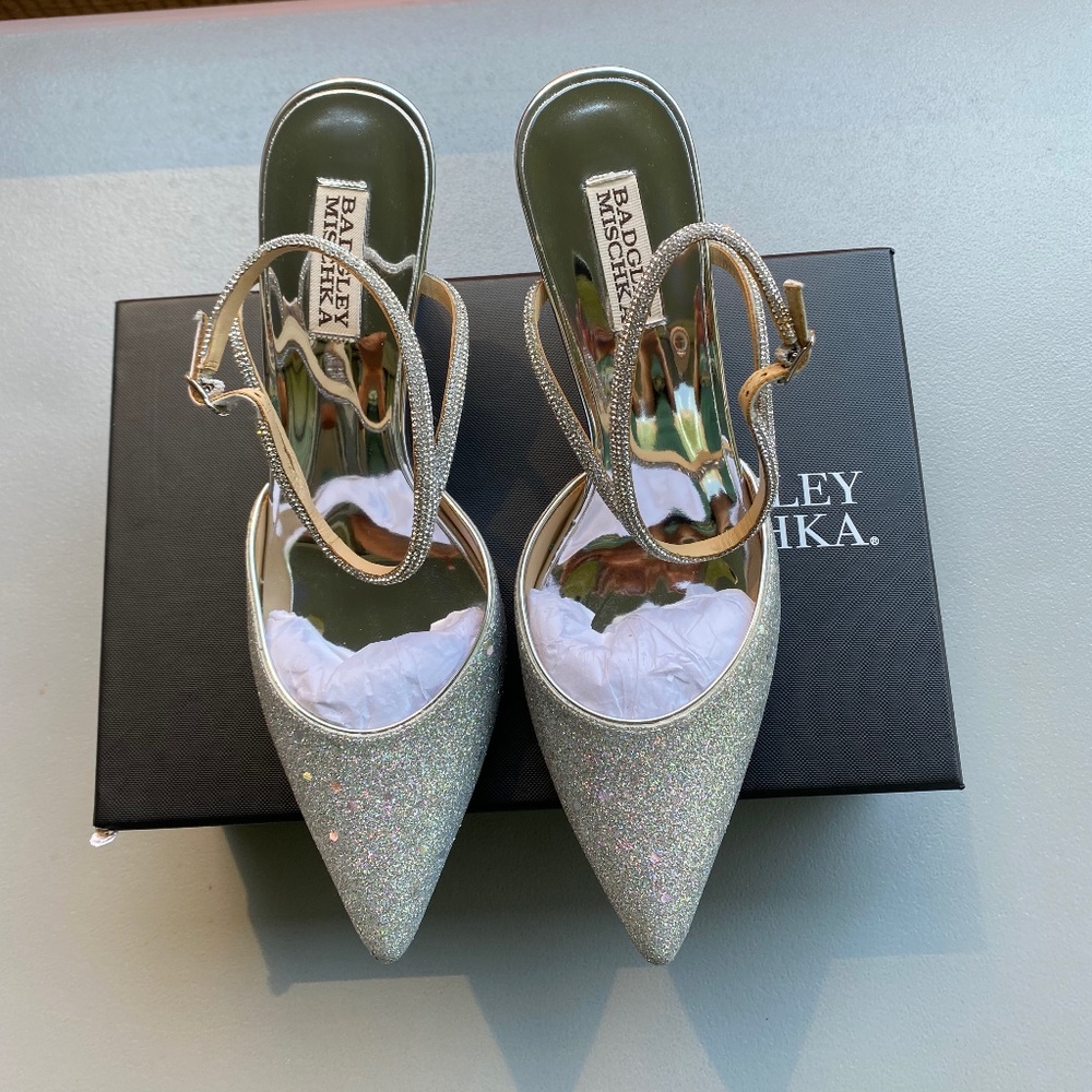 Badgley Mischka Pointed toe Stiletto - Picture 3 of 5